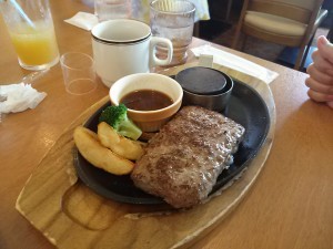 ビーフハンバーグステーキ