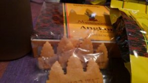 8月23日アンコールワットのお菓子